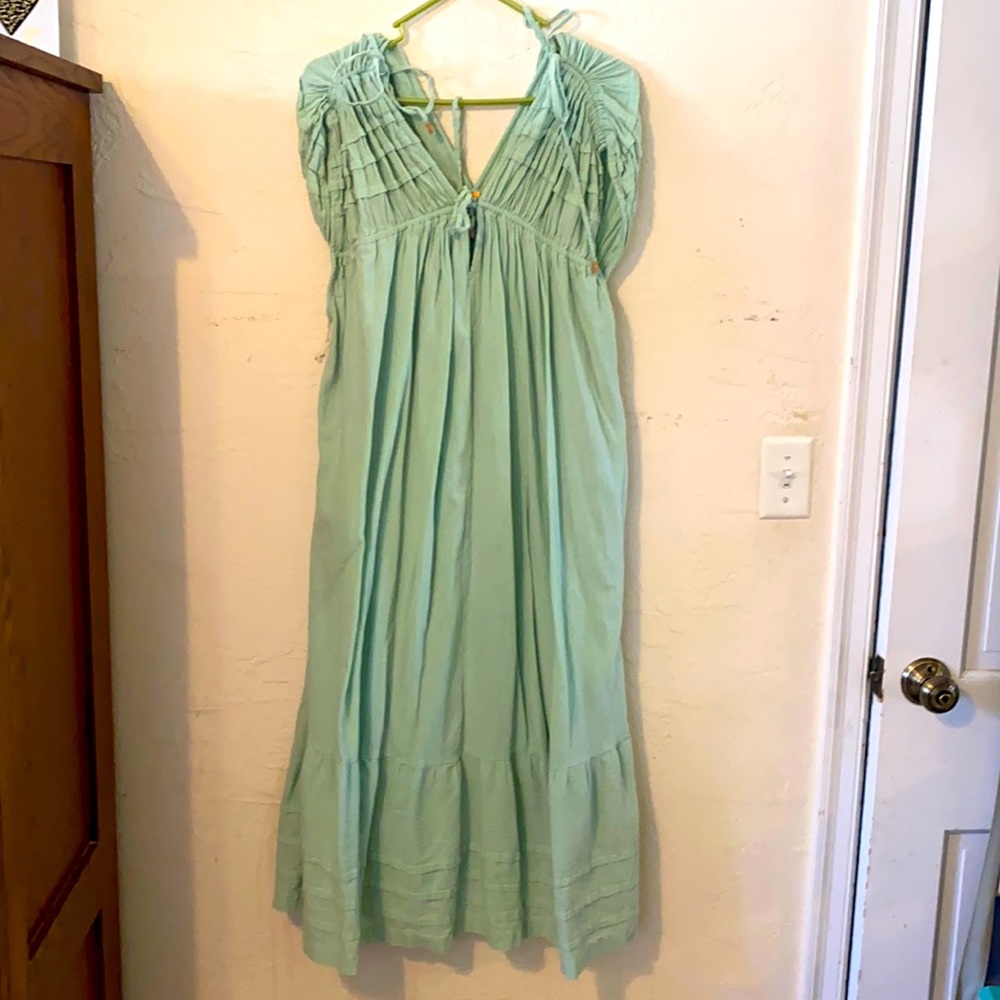 Free people midi dress, small.